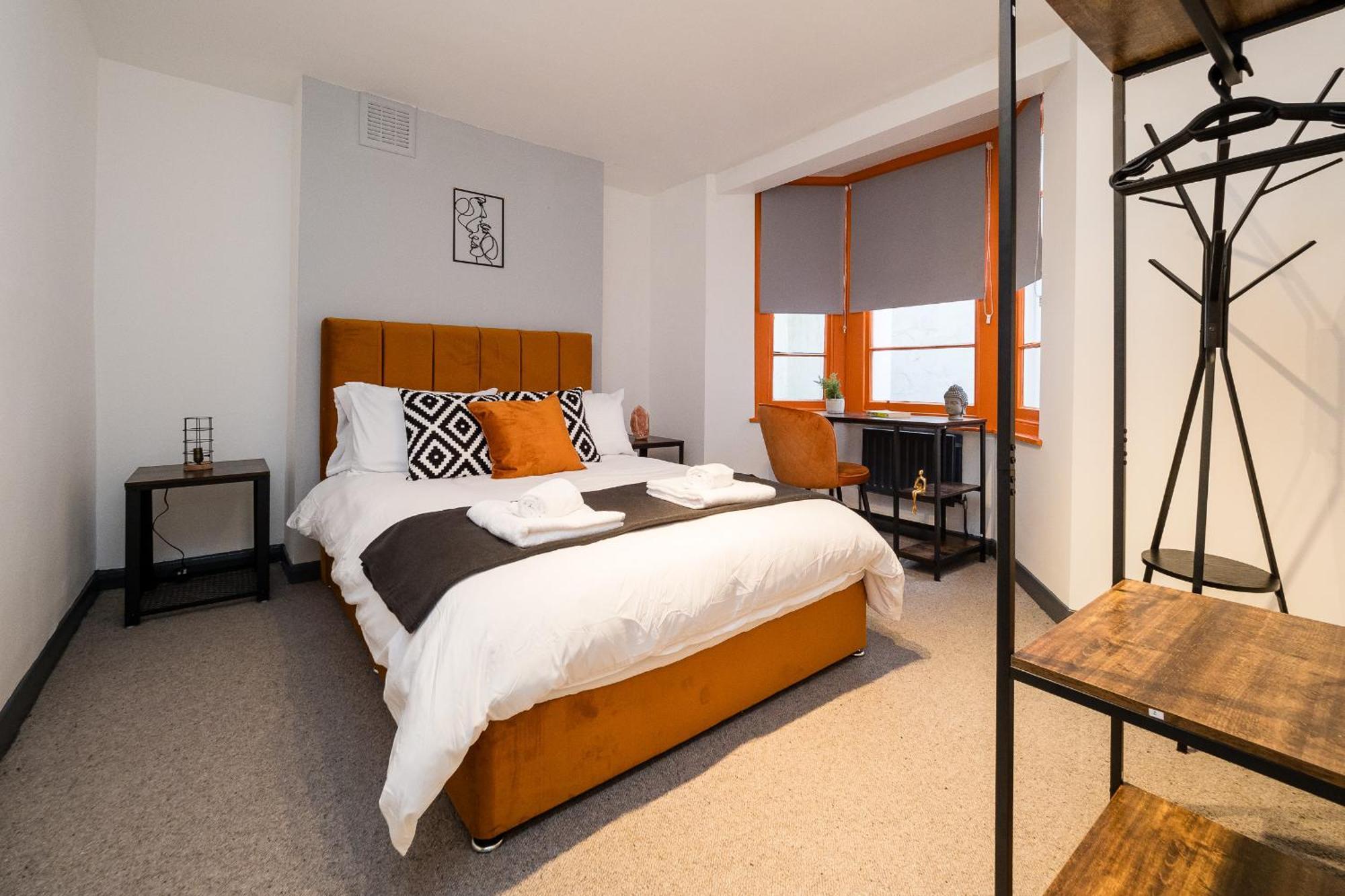 Spacious 6 Ensuite Bedroom House In Central London Exterior photo