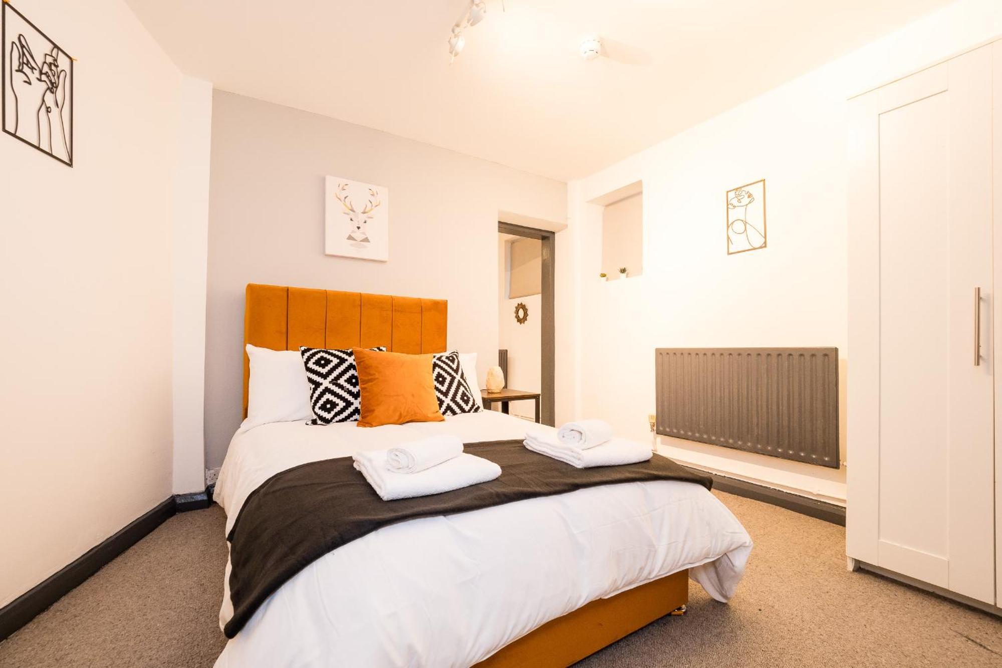 Spacious 6 Ensuite Bedroom House In Central London Exterior photo