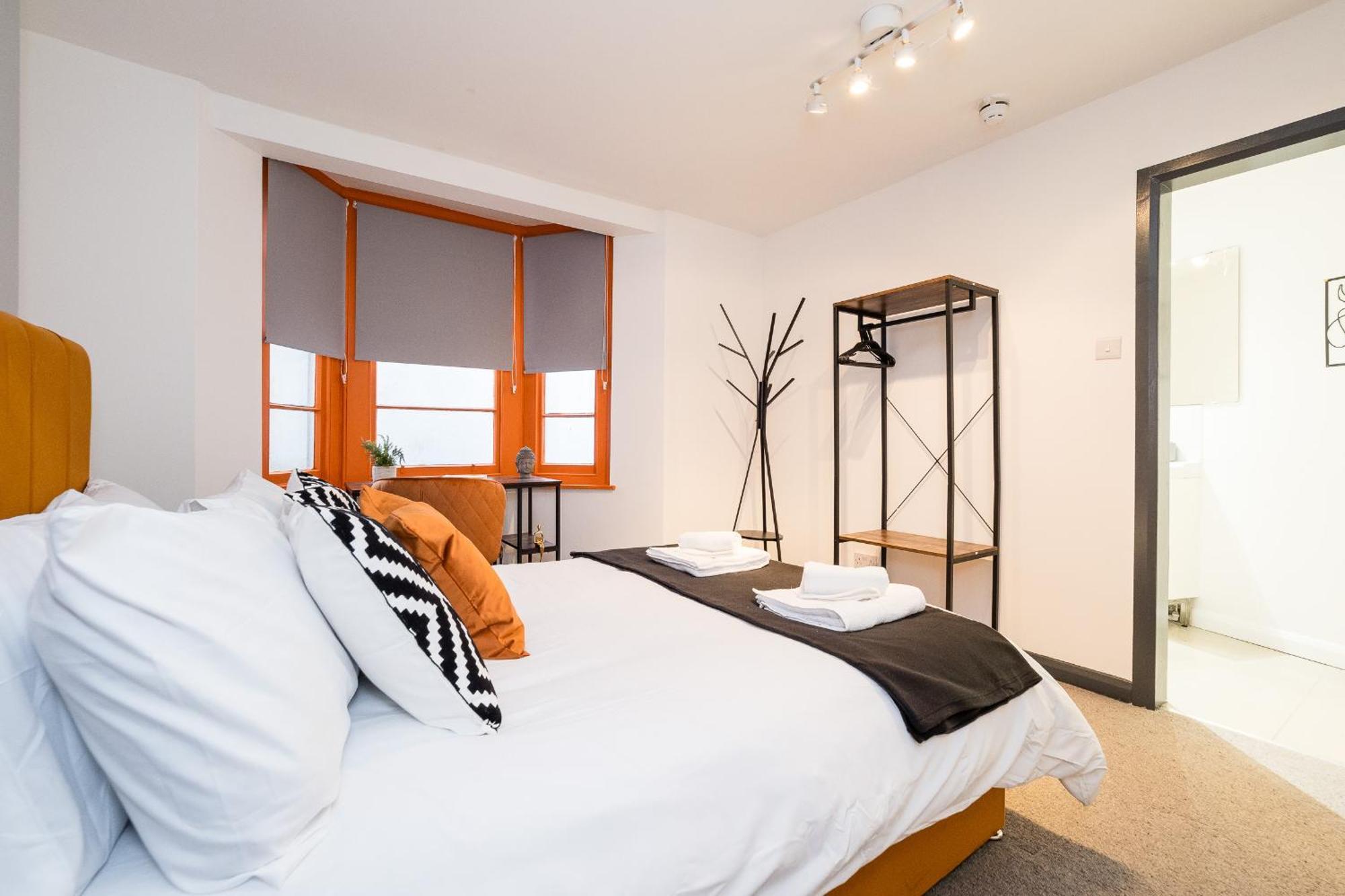 Spacious 6 Ensuite Bedroom House In Central London Exterior photo